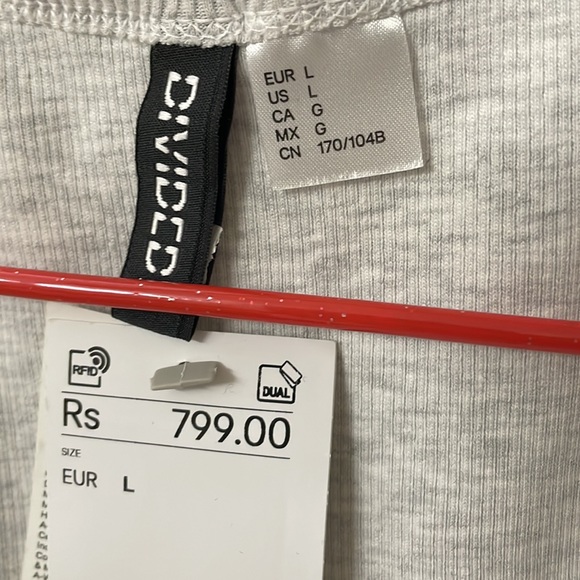 H&M ribbed vest top | NWT - Picture 8 of 9